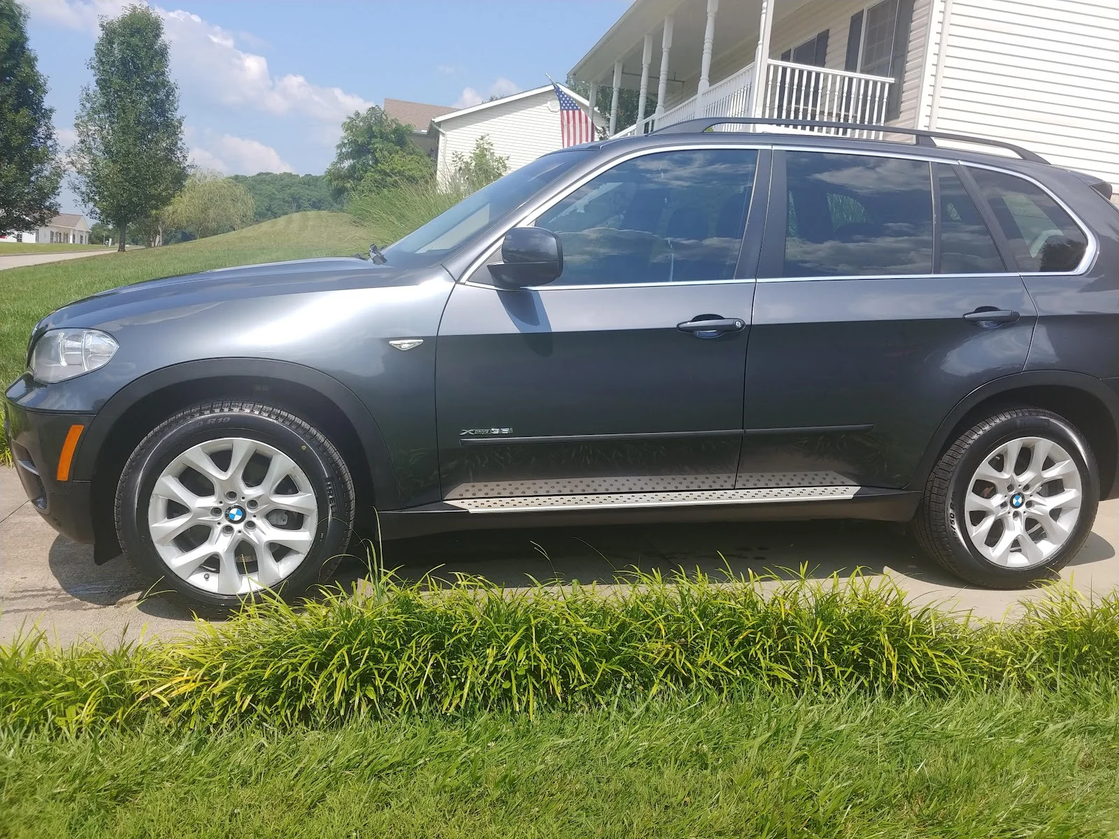 Inside Scenic View Auto Detailing — shop interior and bays